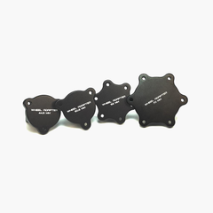 Sim-Lab XERO-PLAY quick release installed on a direct-drive wheelbase shaft