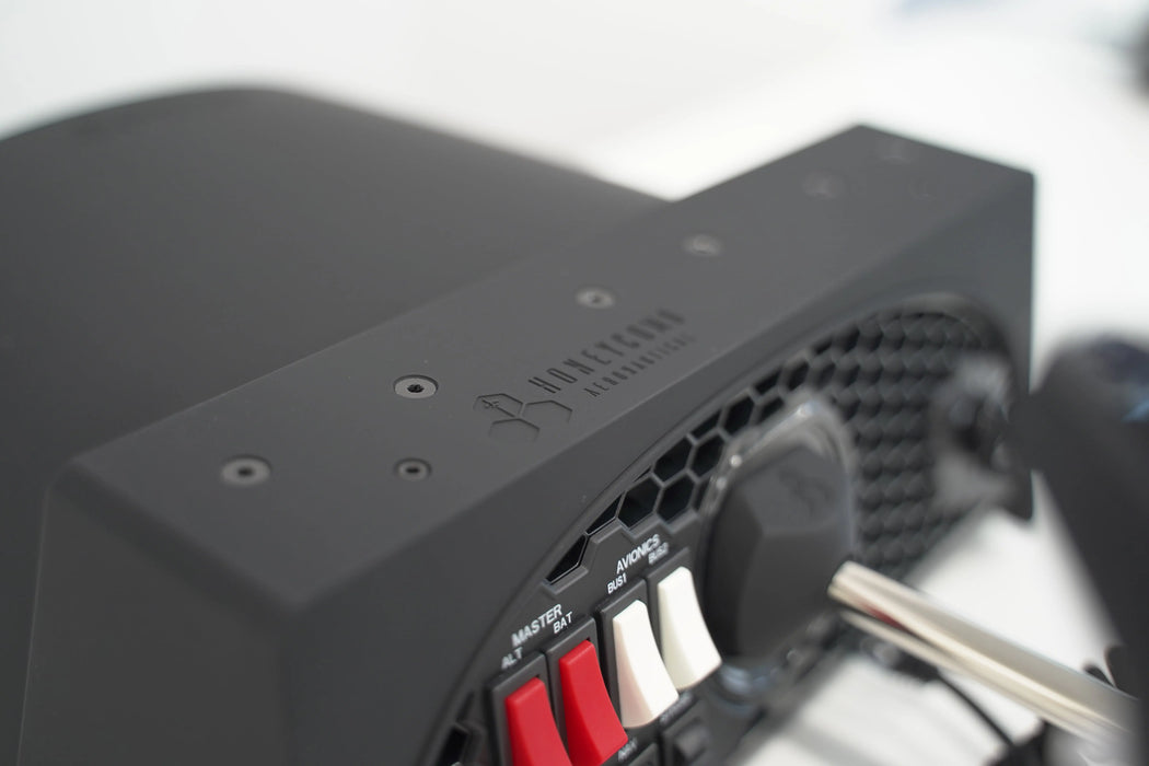Honeycomb Alpha Flight Controls Yoke + Switch Panel (PC) Honeycomb